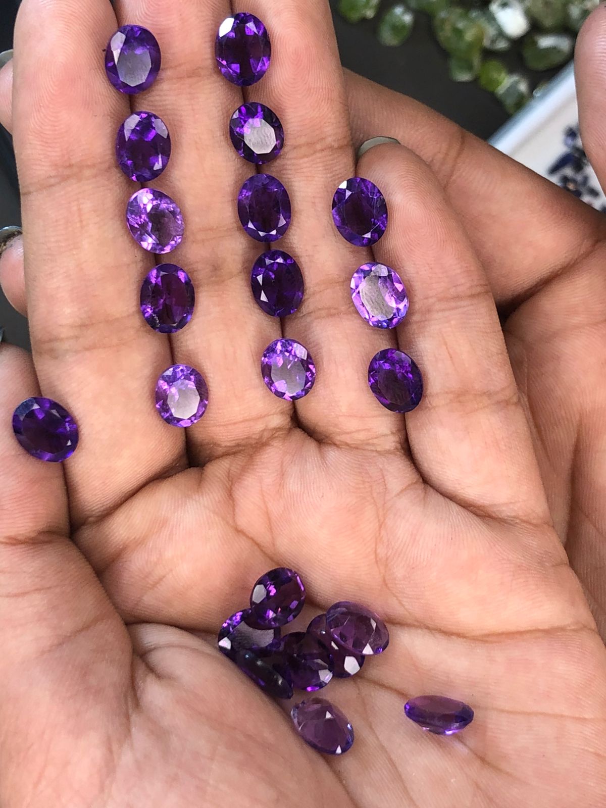 36 Carats Oval Shape Calibrated Purple Amethyst Stones