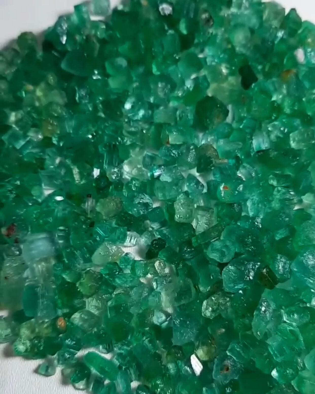 You May Like This Beautiful Natural Emerald.