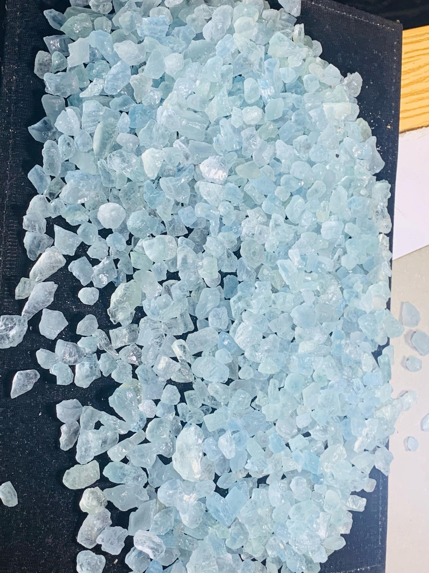 Raw aquamarine