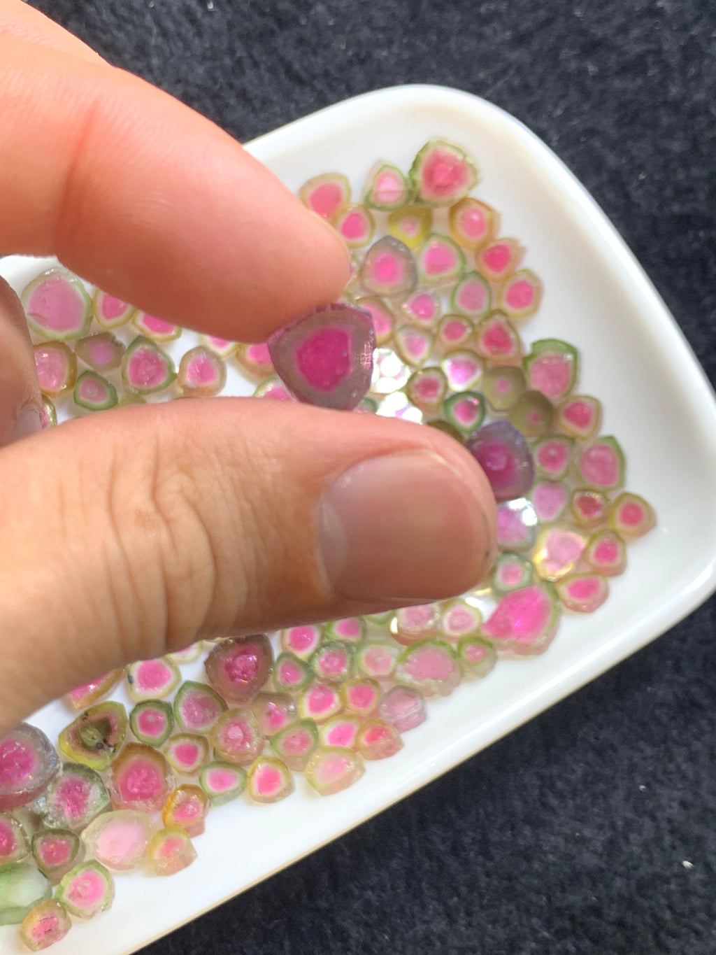 Green mantle pink core watermelon structure