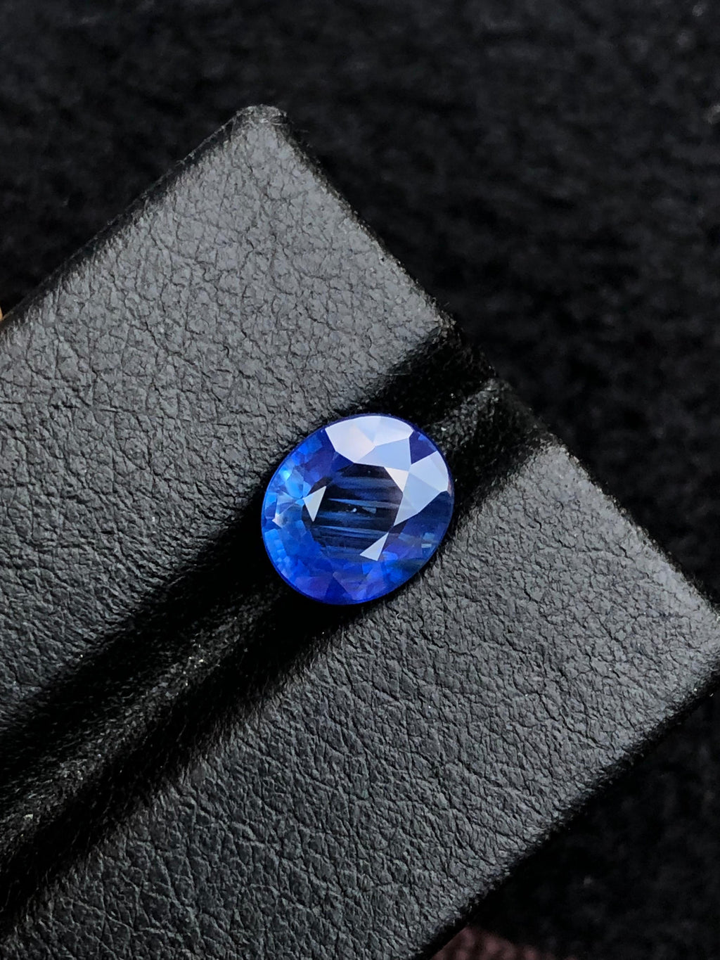 Faceted blue sapphire