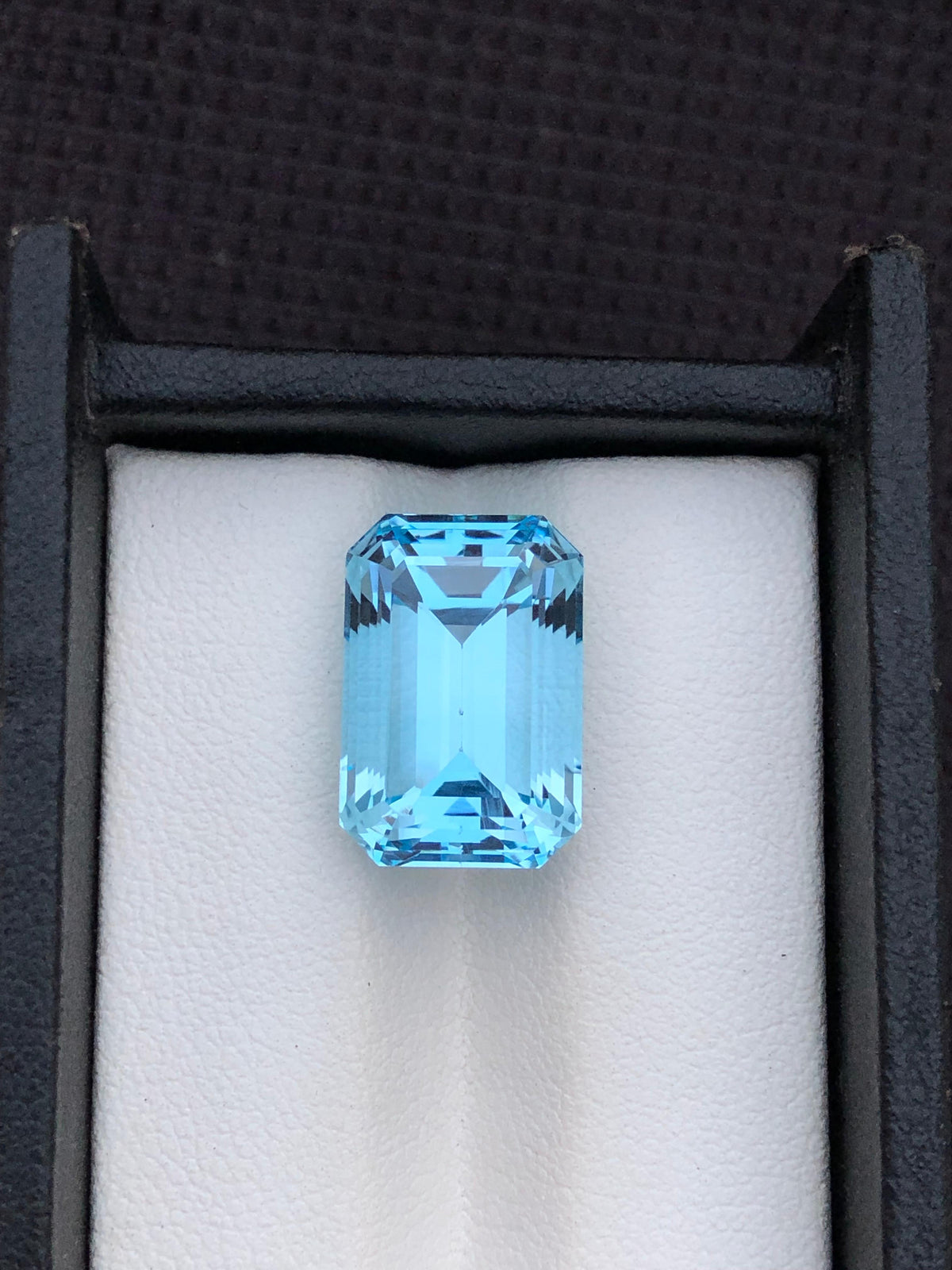 16.5 Ct Natural Swiss Blue Topaz | Step Cut | VVS–Eye Clean | Heated | Brazil