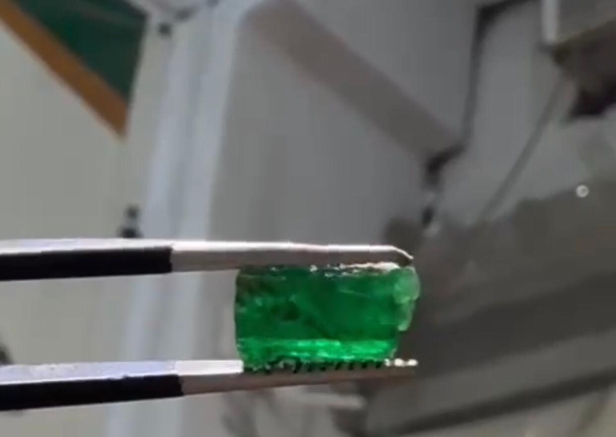 Raw Emerald Stone