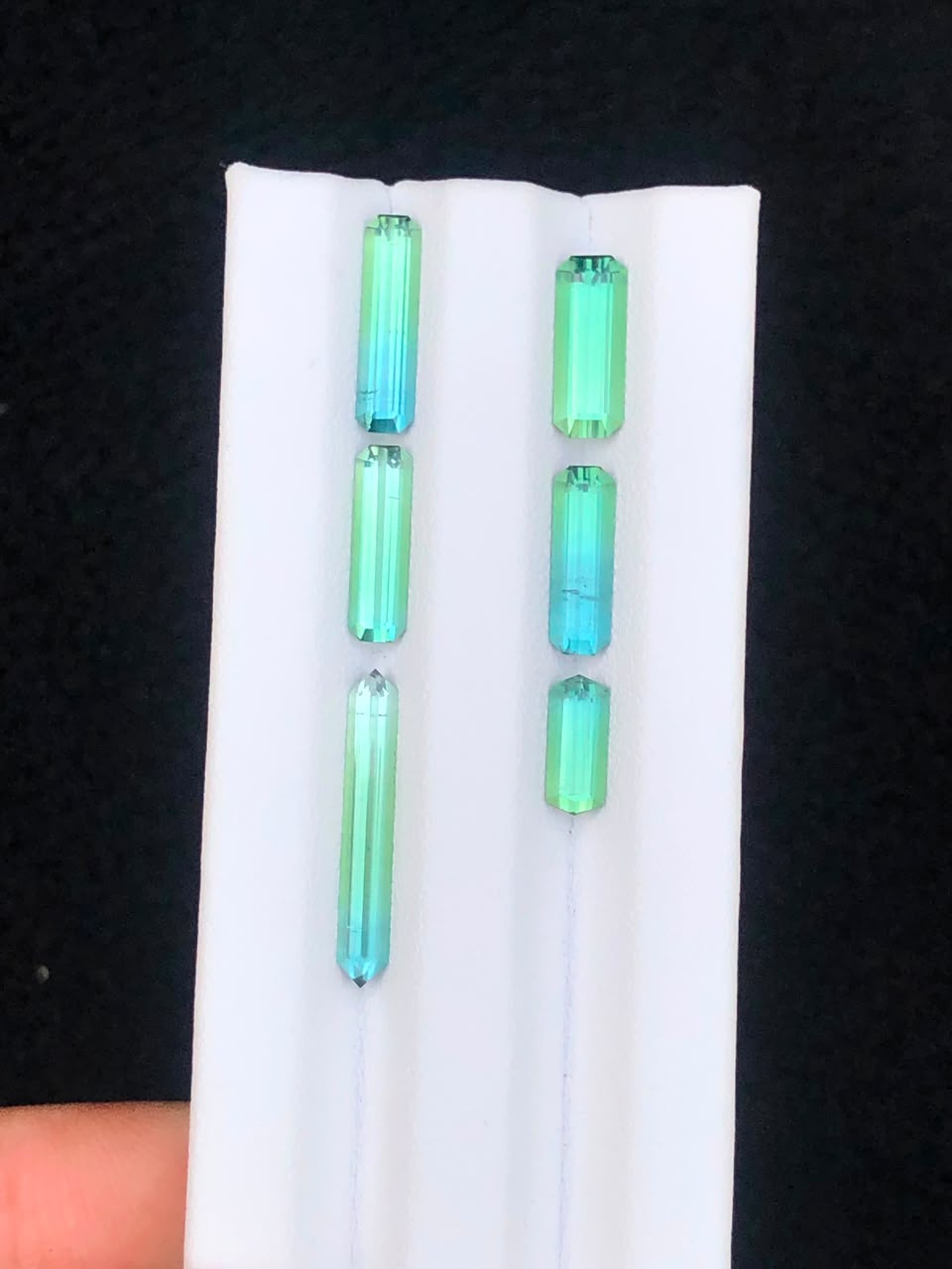 7.55 Carat Faceted Bi-Colour tourmaline stone