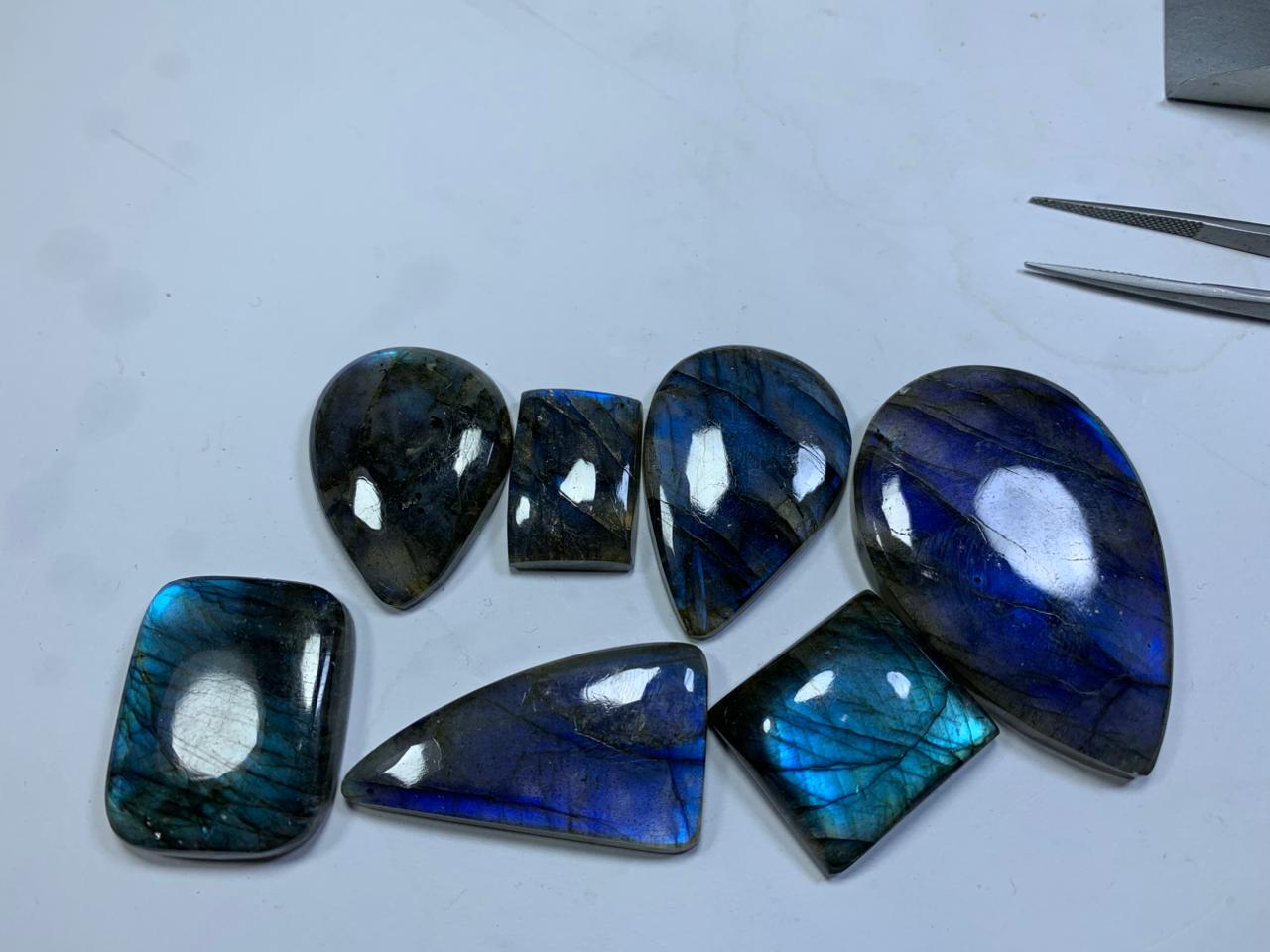 polished labradorite cab