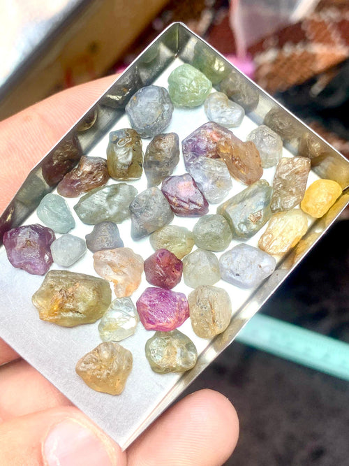 faceting rough sapphire