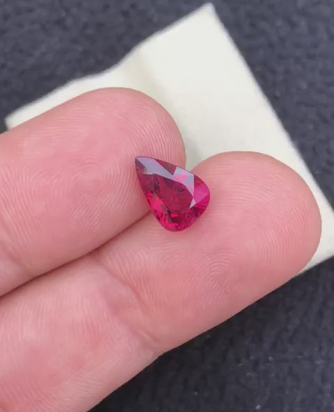 eye clean rhodolite