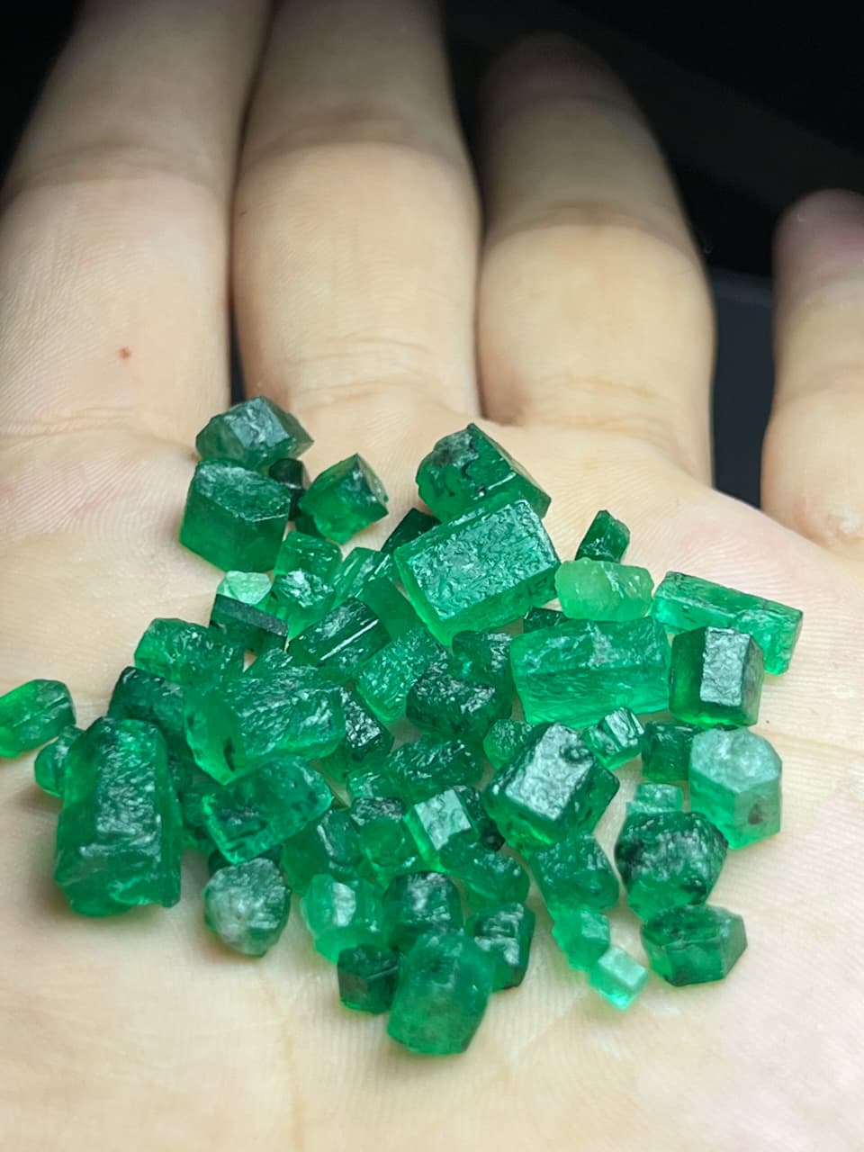 facet grade emerald rough