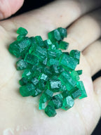rich green beryl rough